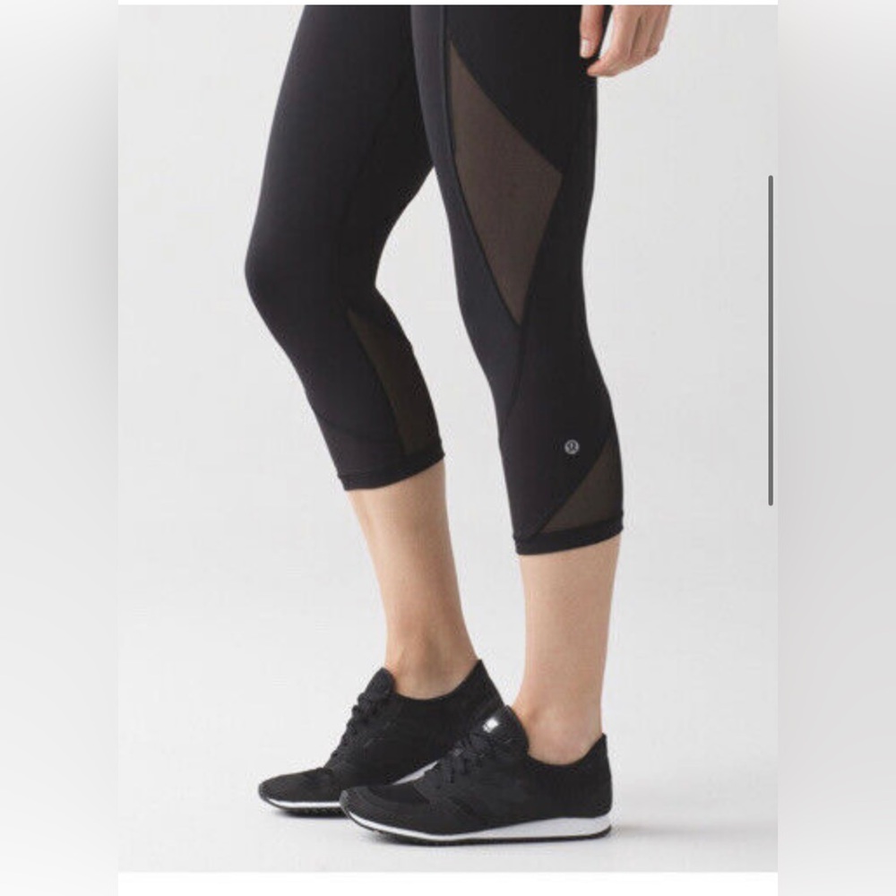 Lululemon capri pants